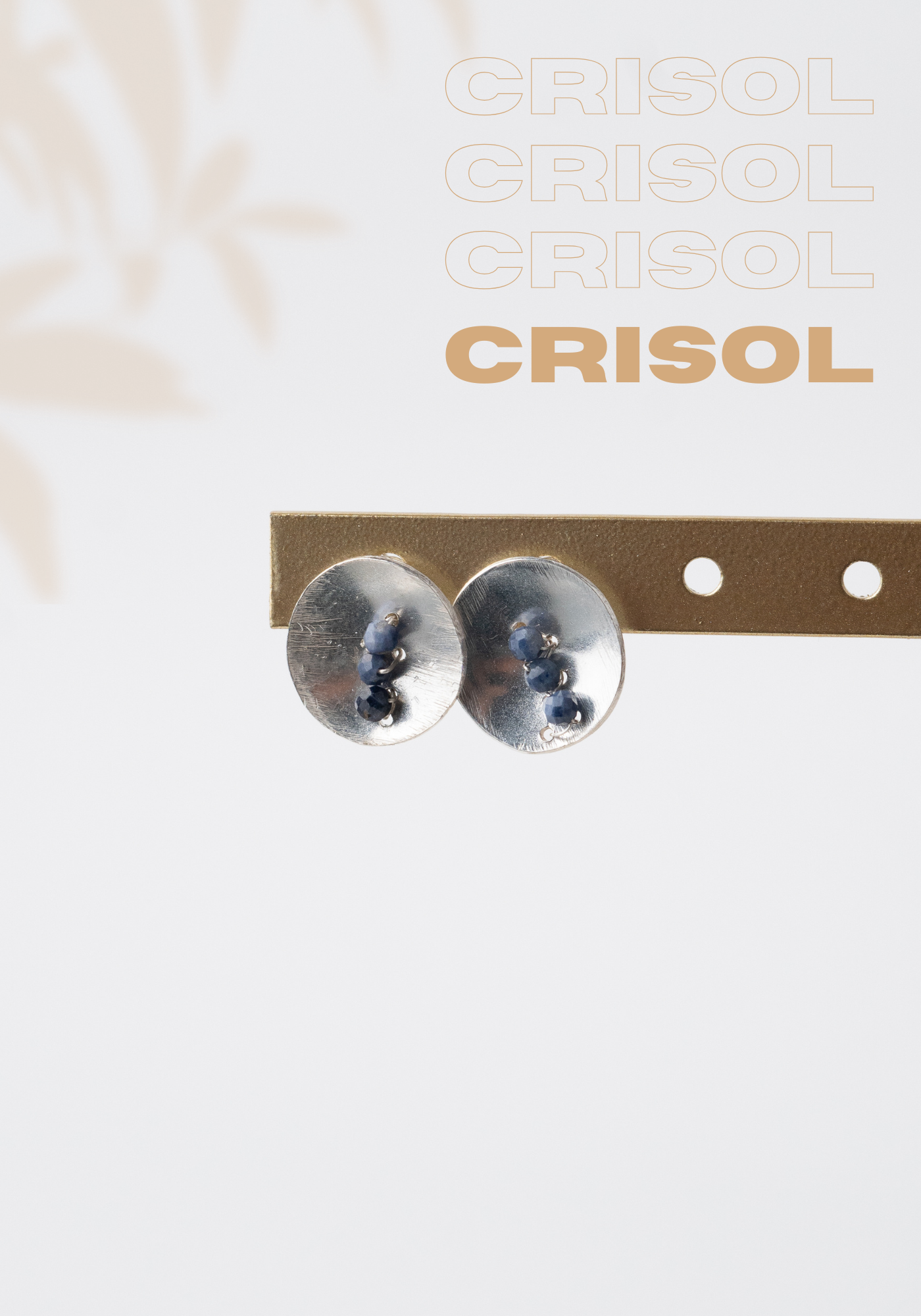Aretes Crisol: Resonancia de Elegancia y Color