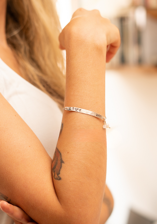 Brazalete Lira : Tu Historia Grabada en Plata 950