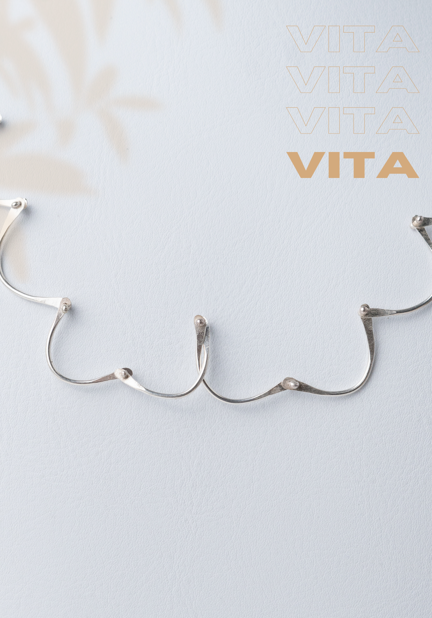 Collar Vita: Diseño Único y Versátil en Plata 950