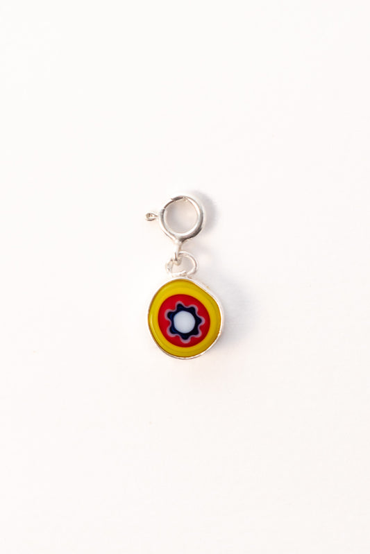 Charms Happy: Alegría y Color en Vidrio de Murano